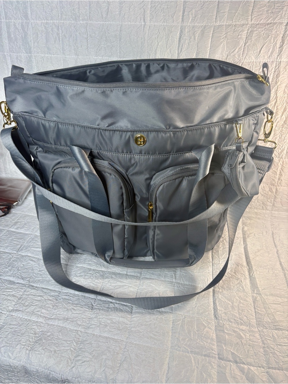 Huggies Large Gray Diaper Bag Tote Shoulder Bag Multi Pocket Gold Hardware